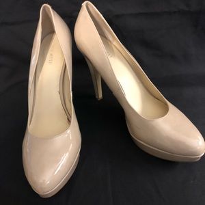 Size 10 Nine West Taupe Patent Leather Pumps